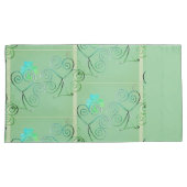 Misty Shamrocks Pillowcase Kussensloop (Voorkant-Rechts)