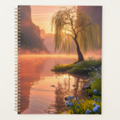 Misty Sunrise in een rustig meer Planner (Voorkant)