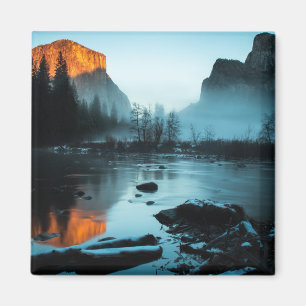 Misty Sunset in Yosemite Magneet
