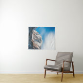 Misty wolken over de bergen wandkleed (In Situ (horizontaal))