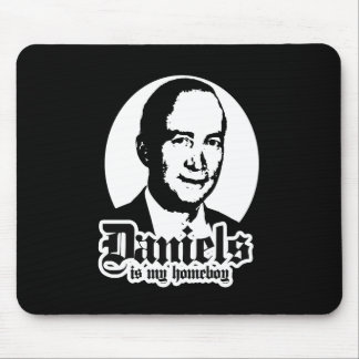 MITCH DANIELS IS MIJN HOMEBOEK MUISMAT