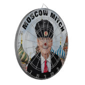 Mitch McConnell in Russisch Pet Dartbord (Voorkant Links)