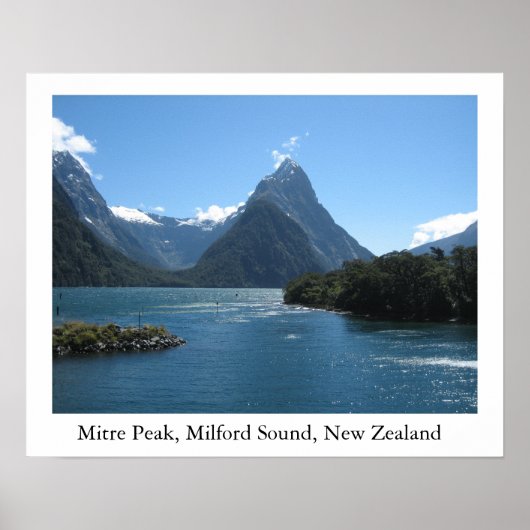 Miter Peak, Milford Sound, Nieuw-Zeeland Poster (Voorkant)