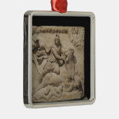 Mithras offert de stier op, 2e tot 3e eeuw metalen ornament (Rechts)