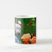 Mitzy the Mariposa (hond met vlindervleugels) Koffiemok (Center)