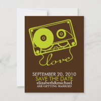 Mix tape met Love Save the Date-aankondigingen