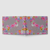 Mixed flowers in modern art gastenboek (Volledig)