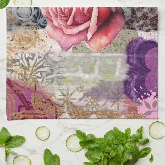 Mixed Media Rose Floral Collage Kitchen Towel Theedoek (Gevouwen)
