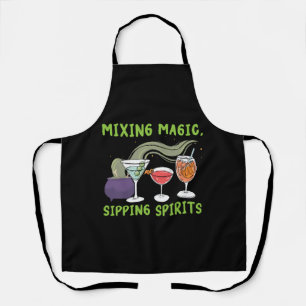 Mixing Magic Sipping Spirits Bartender Halloween Schort