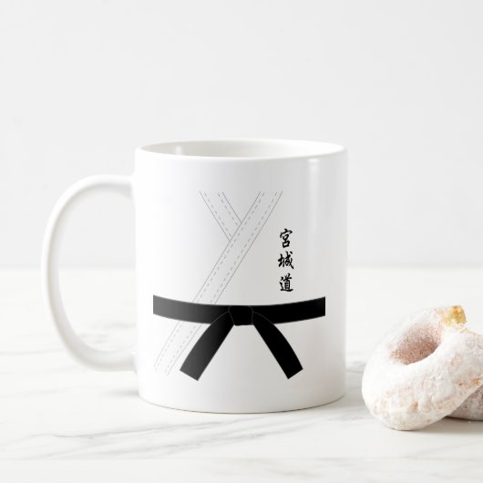 Miyagi Do Karate Koffiemok (Met donut)