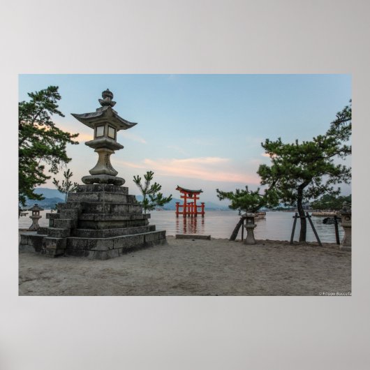 Miyajima torii gate, Japan Poster (Voorkant)