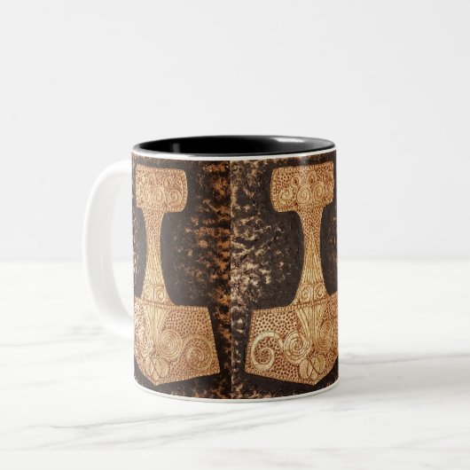 Mjolnir, thor's hammer tweekleurige koffiemok (Voorkant links)