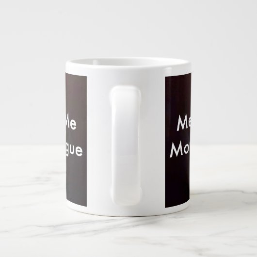 MMITM 20-oz. mug Grote Koffiekop (Achterkant)