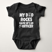 M'n vader Rocks is een grappige baby. Romper (Voorkant)