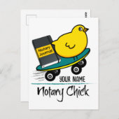 Mobiele notarischick op skateboard Gepersonaliseer Briefkaart (Voorkant / Achterkant)