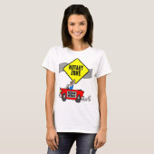Mobiele zone Yellow Road Sign Red Sportauto T-shirt (Voorkant volledig)