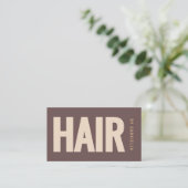 Mocha Beige Minimalistische Kapper QR Code Visitekaartje (Staand voorkant)
