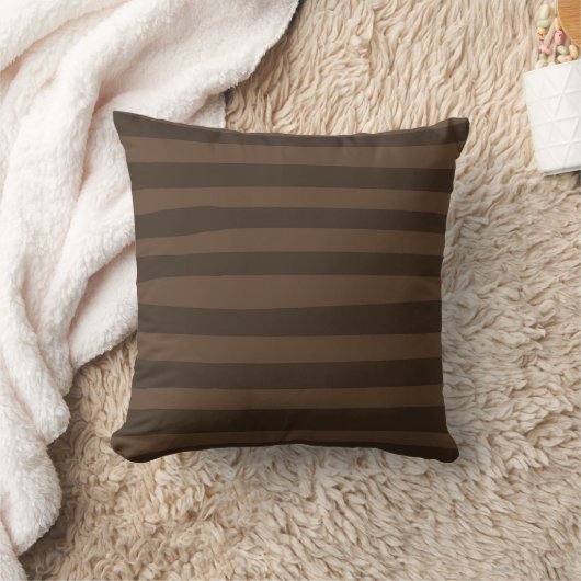 Mocha Brown Whimsical Funky Stripes Modern Chic Kussen (Deken)