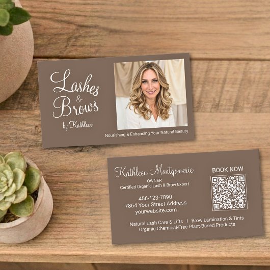 Mocha Bruine Script Foto QR Code Wimpers en Wenkbr Visitekaartje