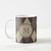 Mocha Chocca Brown Argyle Pattern met Monogram Koffiemok (Links)