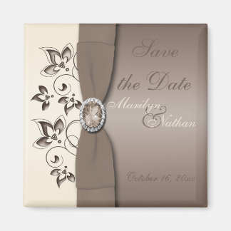 Mocha en Ivory Floral Wedding Favor Magnet