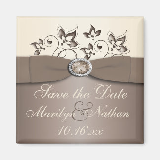 Mocha en Ivory Floral Wedding Favor Magnet