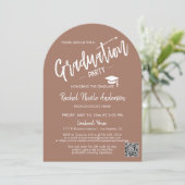 Mocha Mousse Arch Foto Afstudeerfeest Kaart (Staand voorkant)