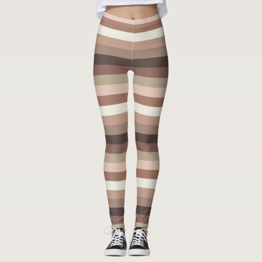 Mocha Mousse en accenten Horizontaal Stripe Patroo Leggings (Voorkant)