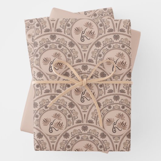 Mocha Rococo Revival Mandala Art Deco Scallop Inpakpapier Vel (In situ)