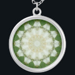 Mock Sinaasappel Blossom Silver-bord Ketting<br><div class="desc">Een  huwelijkscadeau voor uw bruidsmeisjes om hen te bedanken voor het maken van uw speciale dag perfect. Dit verzilverde hanger ketting past bij uw trouwbriefpapier en is van een digitaal gemanipuleerde foto van Judy Adamson.</div>