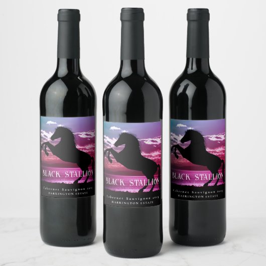 Mockup Black Stallion Custom Wine Labels Wijn Etiket (Flessen)