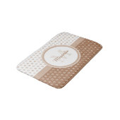 Mod bruin en witte poka dots monogram met naam badmat (Gekanteld)