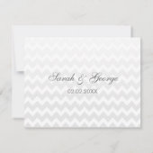Mod chevron paarse Ombre bruiloft rsvp Kaartje (Achterkant)