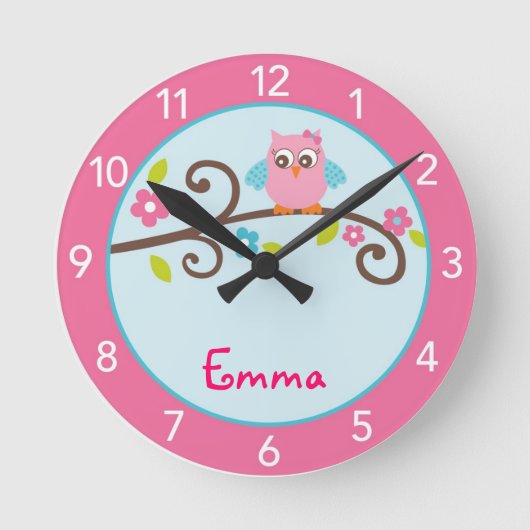 Mod Girl Owl Personalized Nursery Wall Clock Ronde Klok (Voorkant)