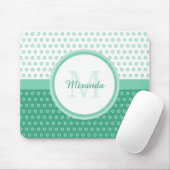 Mod Green en White Polka Dots Monogram met naam Muismat (Met muis)