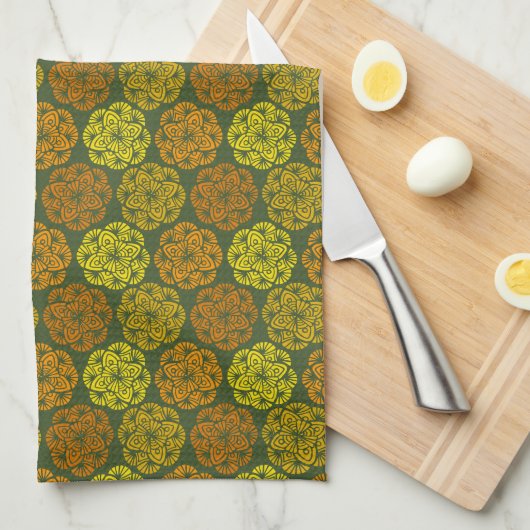Mod Marigolds Floral Pattern Kitchen Towel Theedoek (Quarter Fold)