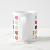 Mod polka dots modern gepersonaliseerd grote koffiekop (Achterkant)