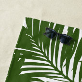 Mod Tropics Palm Leaf Pattern Beach House Strandlaken (In situ)