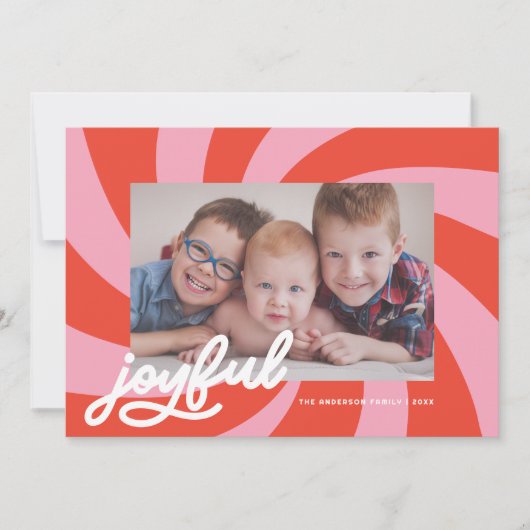 Mod Wavy Retro Roze Rood Kerst Foto Feestdagenkaart (Voorkant)