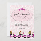 Mode feest uitnodiging scooter vrouw roze luipaard (Achterkant)