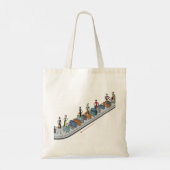 Mode figuren met bagage op transportband tote bag (Achterkant)