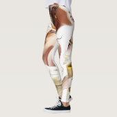 Mode: Stijlvol hedendaags portret. Leggings (Links)