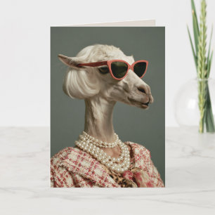 Modebewuste Lama in Parels & Zonnebril Kaart