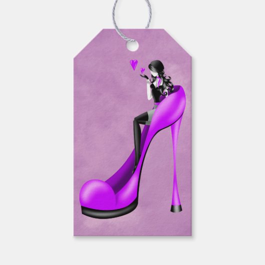 Modebewuste vrouw in stiletto cadeaukaartjes cadeaulabel (Voorkant)