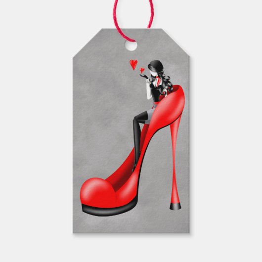 Modebewuste vrouw in stiletto cadeaukaartjes cadeaulabel (Voorkant)