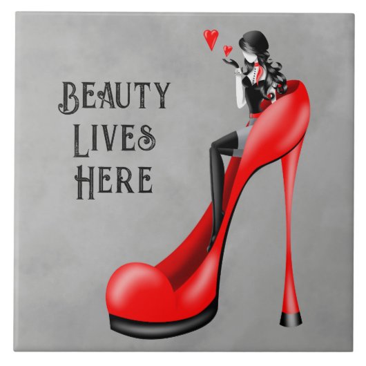 Modekoningin in Stiletto Rood Tegeltje (Voorkant)
