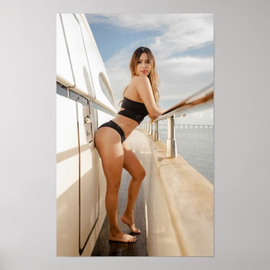 Model Wearing A Black Bikini Poster (Voorkant)