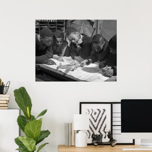 Modelstudenten: 1942 poster (Thuiskantoor)