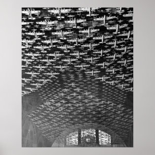 Modelvliegtuigen, 1943. Oude foto Poster