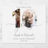 Modern 10th Wedding Jubileum 2 Foto Sparkling Wijnetiket (Enkel label)